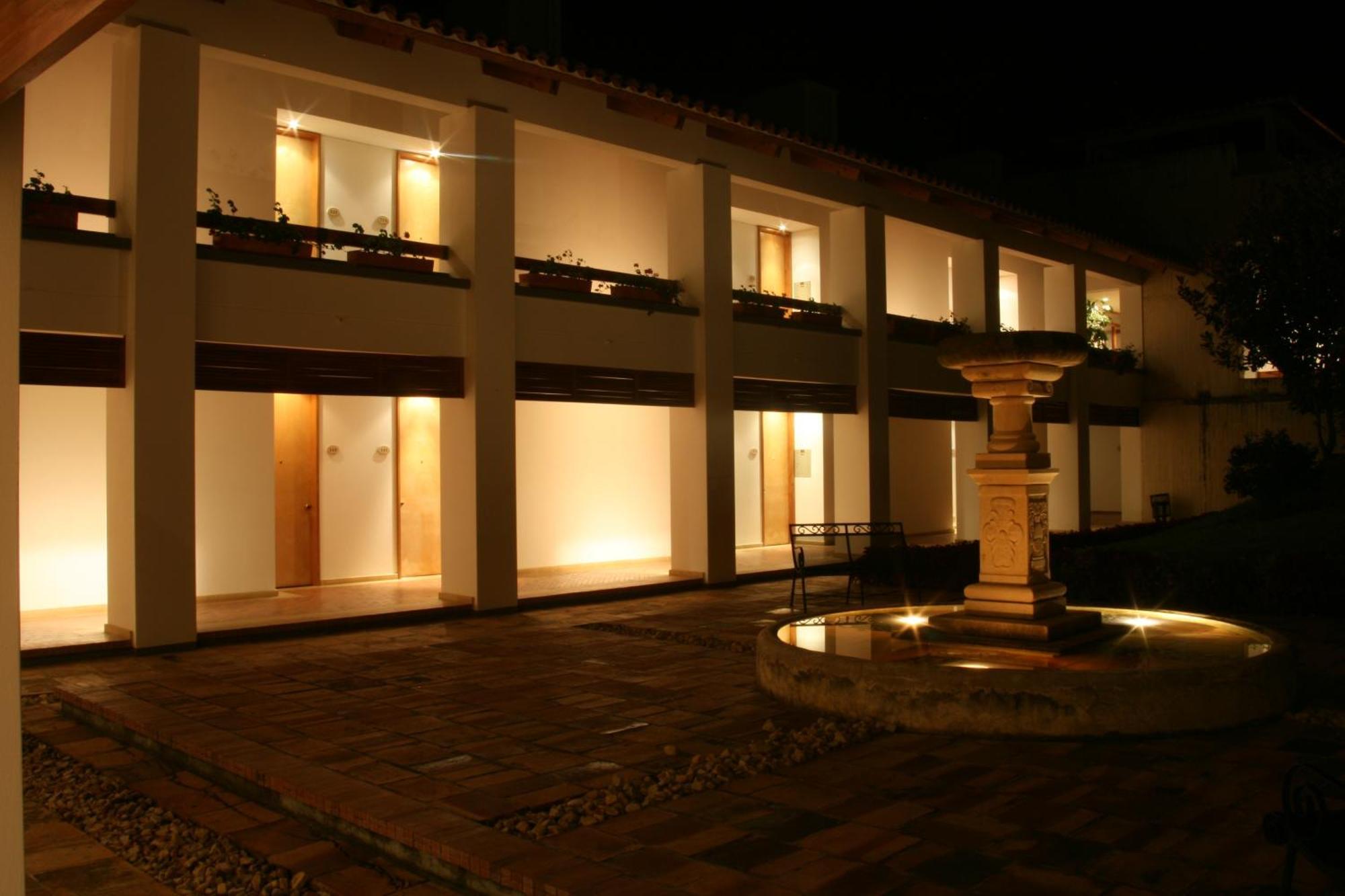 Hotel Casa De Los Fundadores Villa de Leyva Exteriör bild